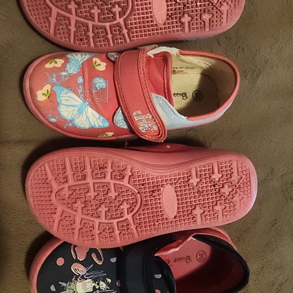 Kids Shoes Set of 3 - Picture 7 of 10